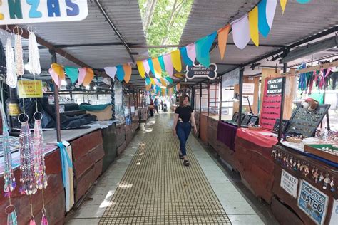 Continúa El Conflicto Por Los Feriantes De La Plaza San Martín Los