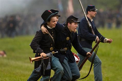 Photos: Battle of Gettysburg reenactment on 160th anniversary