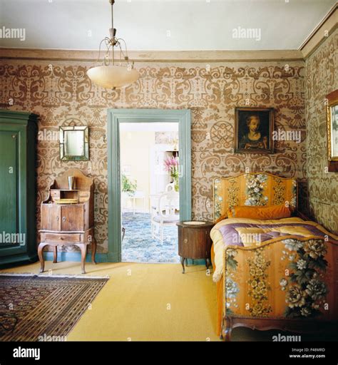 Interior at a country estate Stock Photo - Alamy