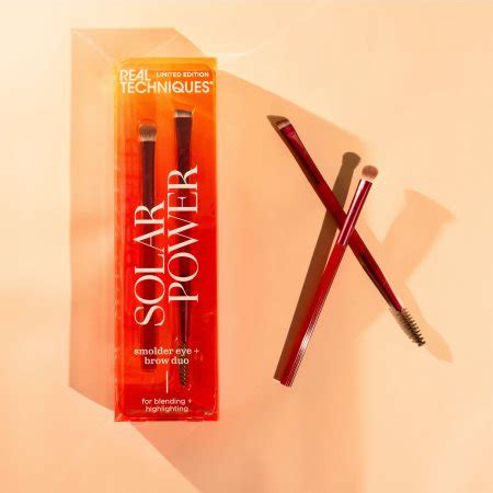 Real Techniques Smolder Eye And Brow Duo Kit De Pinceaux Notino Fr