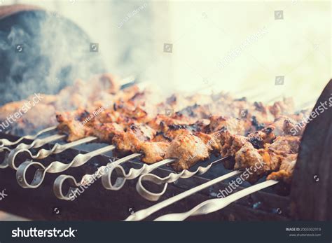 Food Cooked Over Fire Stock Photos - Free Download With Trial ...