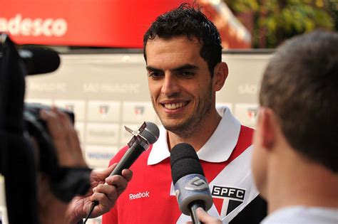 Rhodolfo Completa 100 Jogos Na Hora Certa Spfc