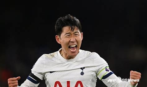 Epl 무패 우승 감독 Son에 반했다 토트넘 우승 후보 이유가 손흥민 포지션 변경 후 움직임 좋다 머니투데이