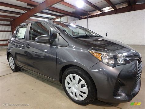 Magnetic Gray Metallic Toyota Yaris Door L Exterior Photo