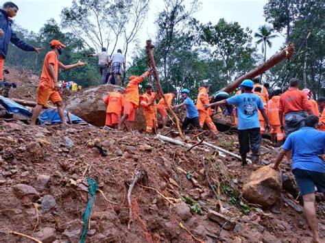 26 Fallecidos Por Inundaciones Y Deslizamientos De Tierra En La India