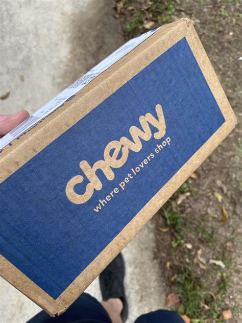 Chewy Delivery Express Style Rfedexers