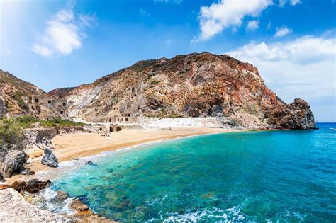 10 Best Beaches in Milos - Which Milos Beach is Right For You? – Go Guides