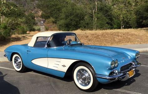 Pin By Mervin Dunn On 1961 Jewel Blue Corvette Corvette Bmw Car Bmw