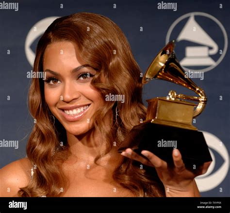 The 49th Annual Grammy Awards Hi Res Stock Photography And Images Alamy