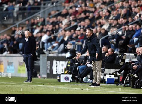 ALMELO L R Feyenoord Coach Arne Slot Heracles Almelo Coach Hendrie