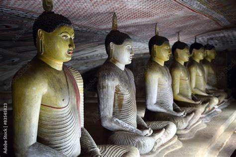 Buddha statues in Dambulla Cave Temple Stock Photo | Adobe Stock