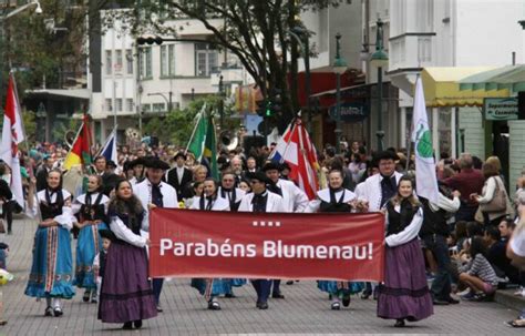 Anivers Rio De Blumenau Confira Algumas Das Atra Es Na Cidade