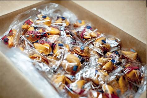 Amazon Golden Bowl Fortune Cookies Vanilla Flavor Count Box