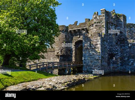 Entrance To Beaumaris Castle Beaumaris Anglesey Wales Uk Stock