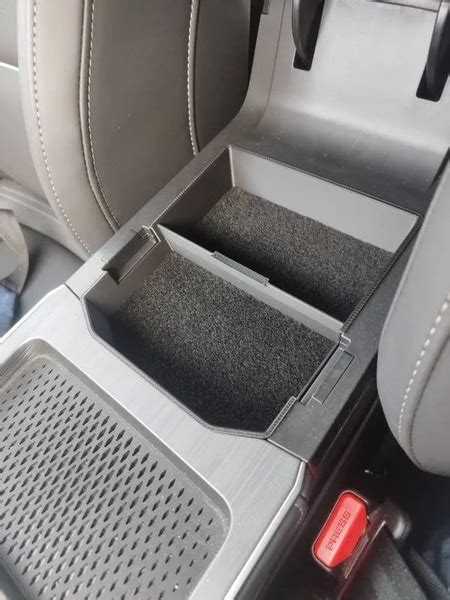 Ящик в подлокотник Haval Jolion / Хавал Джолион купить c доставкой на ...