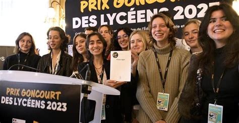 Doublé pour Neige Sinno 36e prix Goncourt des lycéens avec son roman