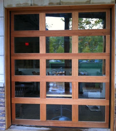 Custom Garage Doors Arizona & Colorado: Types of Wood Used for Building Garage Doors