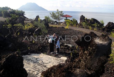 OBJEK WISATA BATU ANGUS IN TERNATE ANTARA Foto