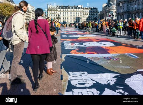 Paris France French Ngos Climate Crisis Demonstration Crowd Scene