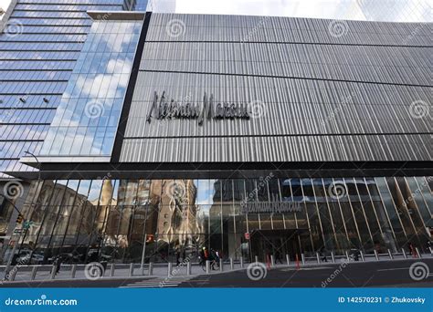 Neiman Marcus Opens First Manhattan Store At The Shops At Hudson Yards
