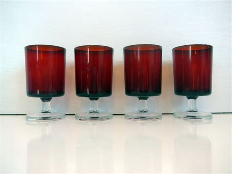 6 Vintage Ruby Red French Luminarc Cordial Wine Glasses Set Of Six