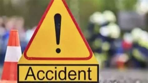 Madhya Pradesh 4 Killed As Scorpio Collides With Pickup Van On Delhi