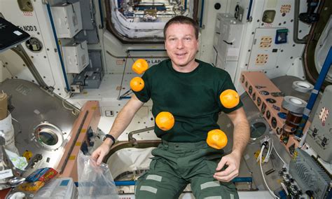 What Do Astronauts Eat for Breakfast? | Extra Crispy