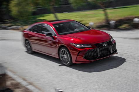 2019 Toyota Avalon Touring First Test: Are You Looking At Me Now?