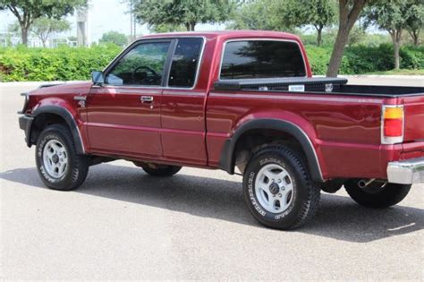 MAZDA 4X4 B2600 for sale: photos, technical specifications, description