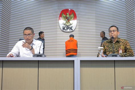 Kpk Tahan Hakim Agung Nonaktif Gazalba Saleh Antara News