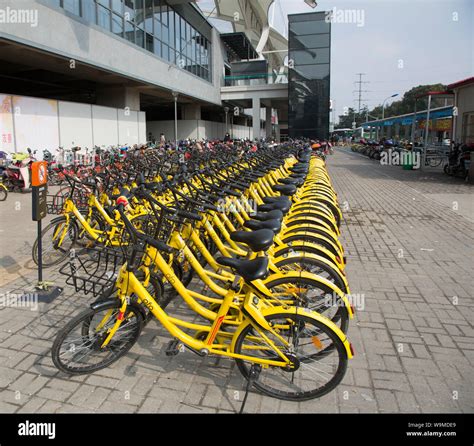 Ride Share Shanghai Hi Res Stock Photography And Images Alamy