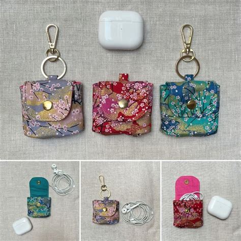 Earbuds Case or Pouch with Keyring | Pouch, Earbuds case, Sewing projects