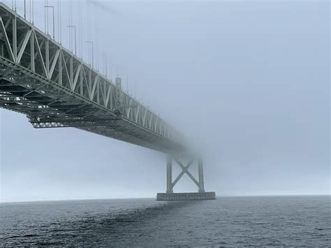 The Akashi Kaikyo Bridge Disappearing Into The Mist Rjapanpics