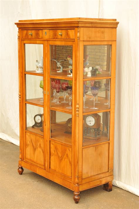 Biedermeier Vitrine Kirschbaum Seiten Verglast Antik Im Hof Antike