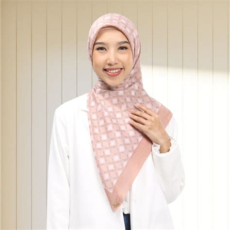 Promo Umama Scarf Kerudung Motif Jilbab Segi Empat Hijab Daily Segi