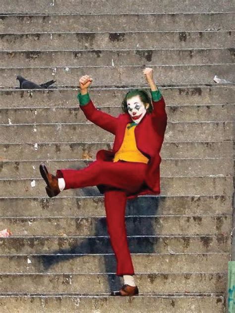 Joker Folie A Deux Joaquin Phoenix Red Suit