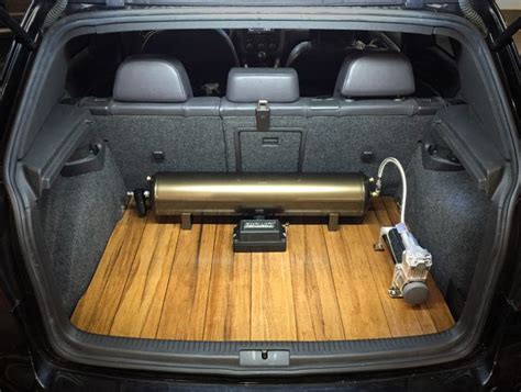 Air ride custom trunk