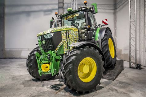 John Deere Festeggia I Milioni Di Trattori Prodotti A Mannheim