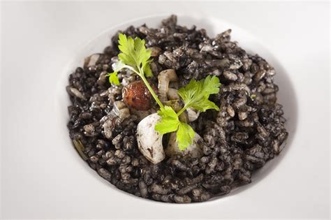 Spanish Black Rice Squid Ink Recipe - Arroz Negro