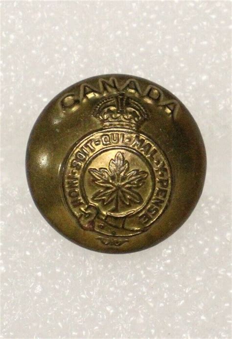 Canadian Army General Service Uniform Button 25mm Wwii Era By