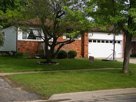 Residents in holly mi 48442 discuss the new zoning laws tonight 4