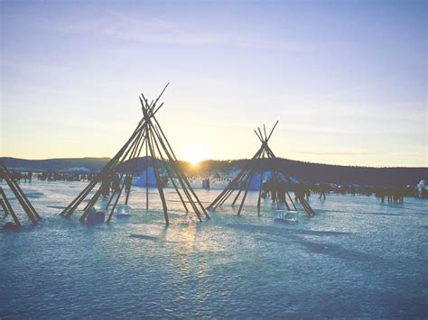 Explore Mongolia in the Winter - Lake Huvsgul | Selena Travel