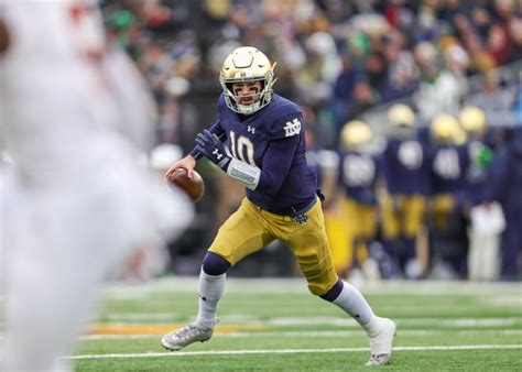 Notre Dame Starting Qb Drew Pyne Enters The Transfer Portal Insidendsports