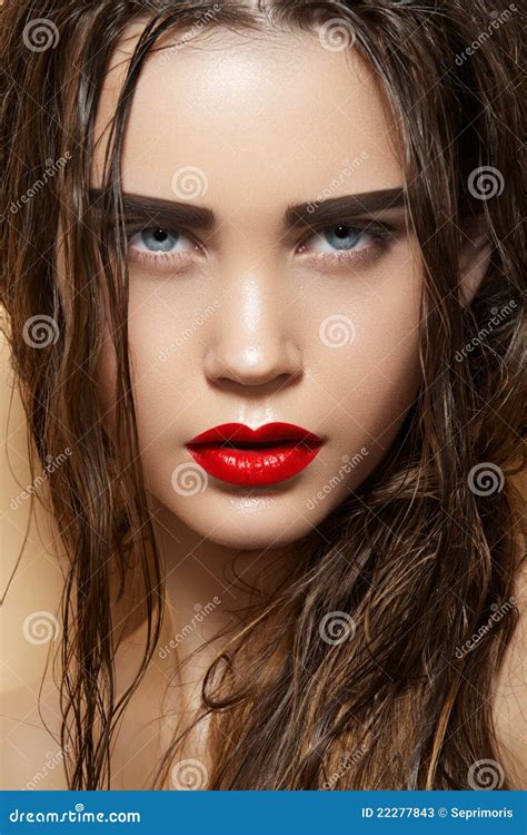 Hot Girl With Wet Hairstyle And Fashion Make Up Stock Image Image Of