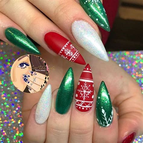 28 Most Beautiful And Elegant Christmas Stiletto Nail Designs Seshell