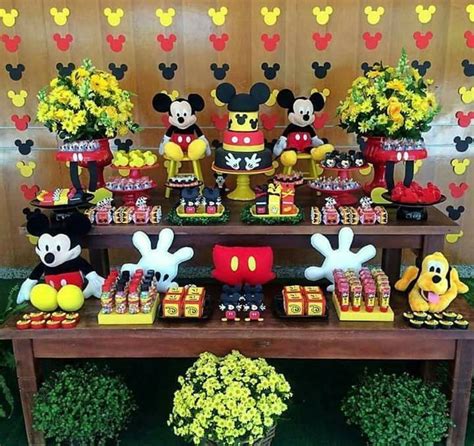 Fotos De Maureen Guzman Em Minnie Fiesta Mickey Mouse Mickey Mouse