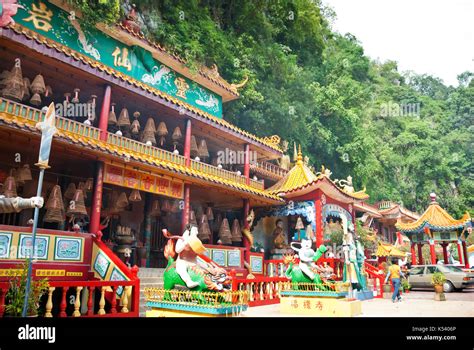 Ling Sen Tong Temple Cave Ipoh Ling Sen Tong Is A Beautiful Taoist