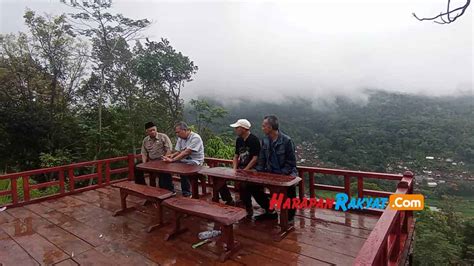 Bukit Sampalan Asri Tempat Wisata Di Ciamis Yang Suguhkan Pemandangan Alam