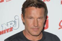 Photo Benjamin Castaldi Embrasse Fougueusement Son Pouse Gala