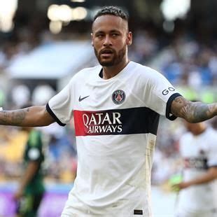 Neymar Ha Comunicado Al Psg Que Quiere Salir Este Verano Y Volver Al